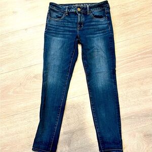 American Eagle Super Stretch x4 Jeggings.